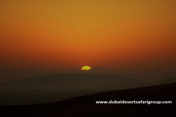 An Amazing Experience in the Evening Desert Safari Dubai